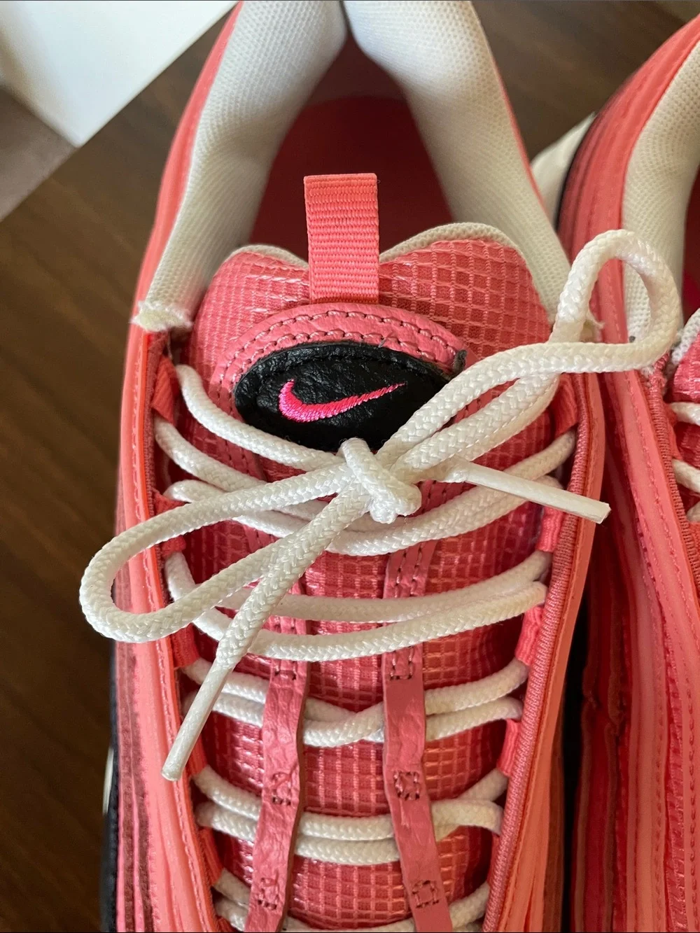 Nike Men 's Air Max 97 Pink and Black Athletic Shoes Air